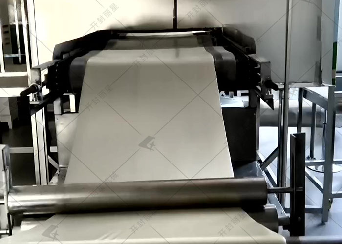 丽星自动化粉条生产线在安徽试机运行中 丽星自动化粉条生产线在安徽试机运行中